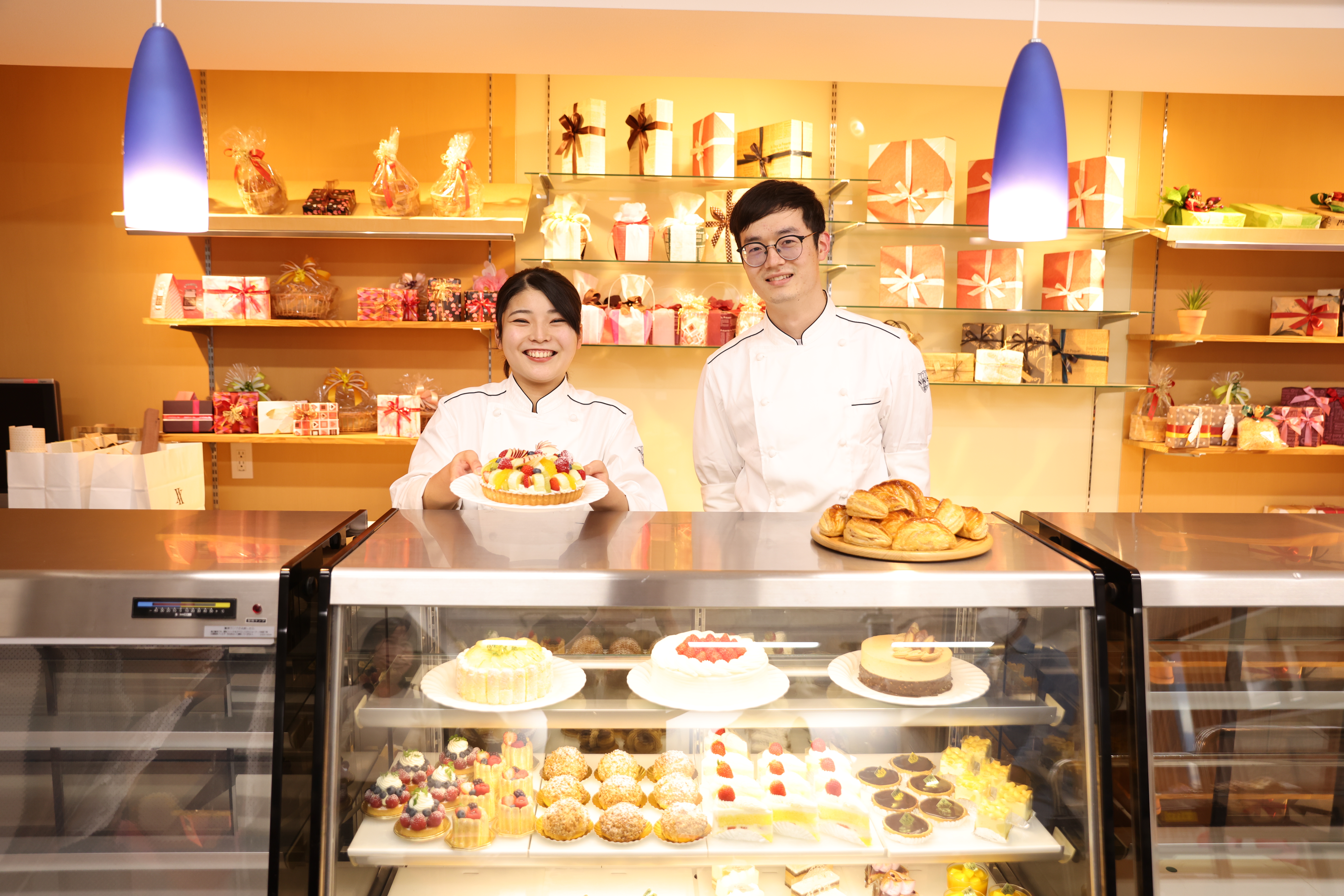 日本菓子専門学校（改訂版）洋菓子 洋菓子デザイン集 日本菓子専門学校（改訂版）洋菓子 洋菓子デザイン集 お 菓子 本